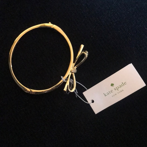 Kate Spade “Love Notes” Gold Bow bracelet. NWT - Picture 3 of 3